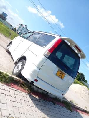 A picture of 2000 NOAH SR40 0714058883 TOYOTA