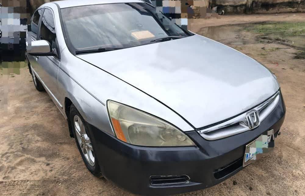 A picture of 2005 Honda Accord EOD 2005