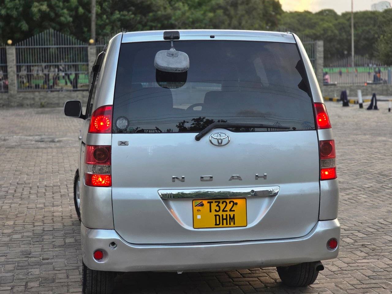 A picture of Car