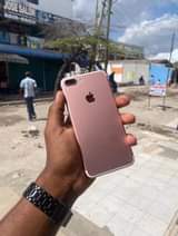 A picture of i phone 7 plus