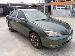 A picture of Toyota Camry 2004