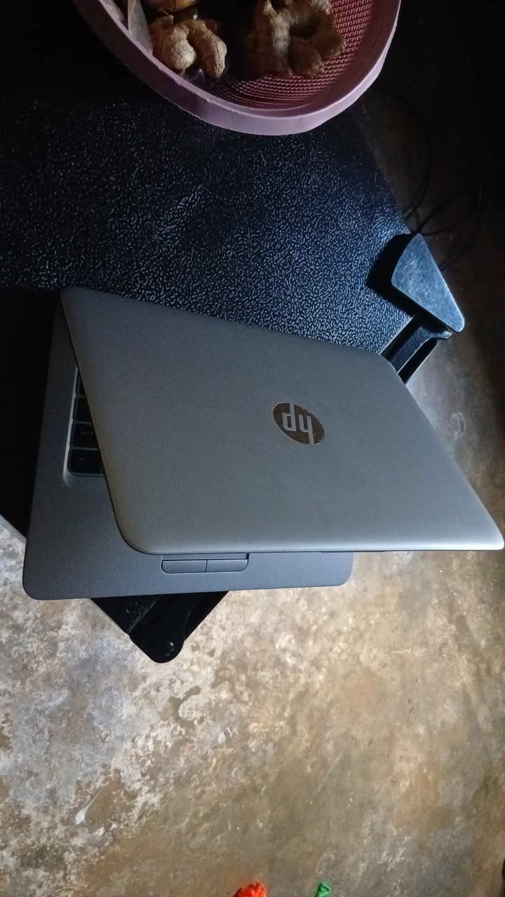 A picture of Laptop HP ELITEBOOK 820 G3