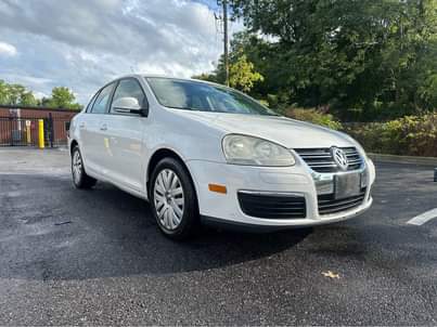 A picture of 2010 Volkswagen Jetta S Sedan 4D