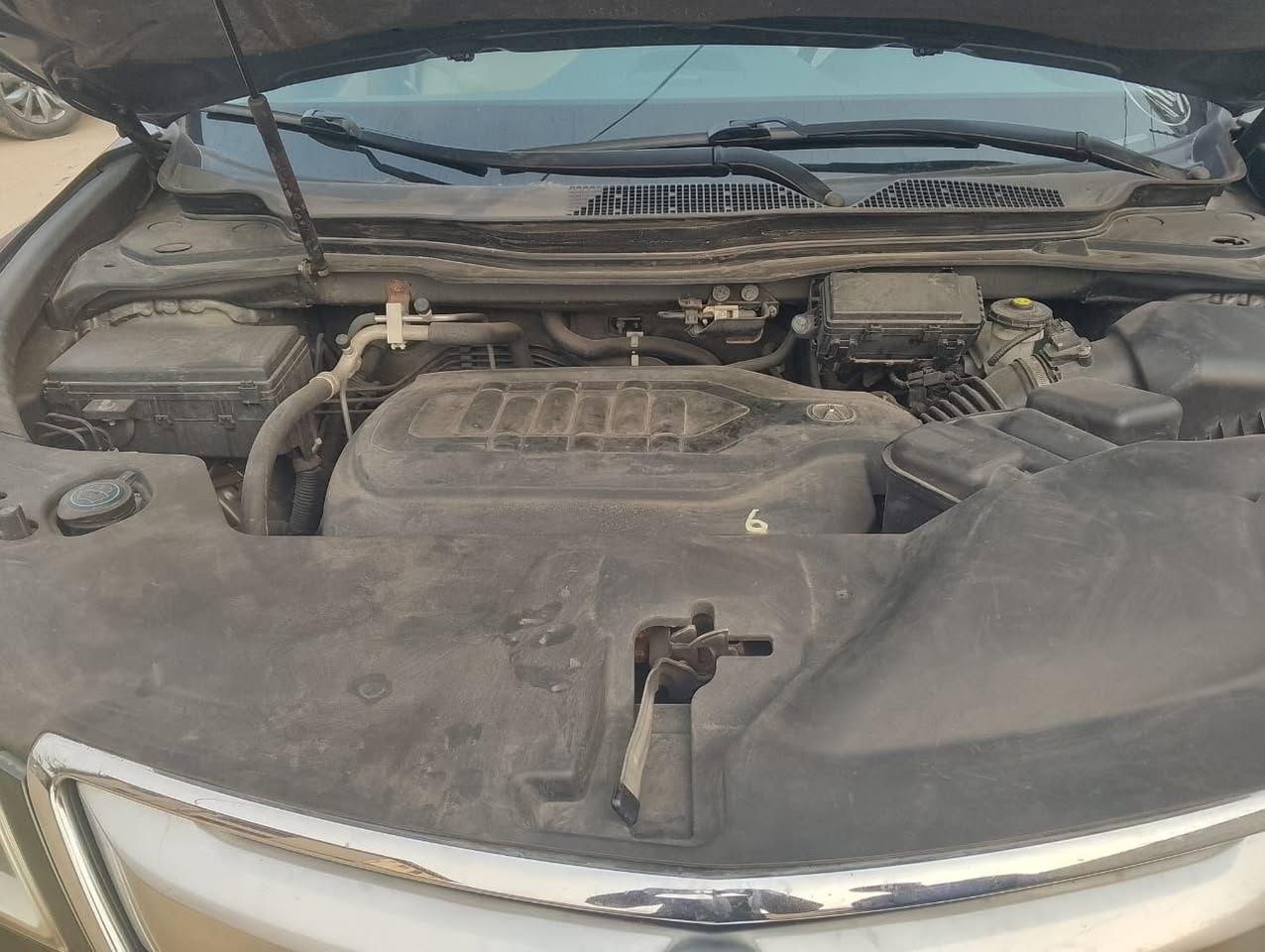 A picture of 2014 Acura mdx