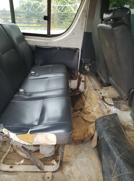 A picture of Toyota hummer bus manual drive