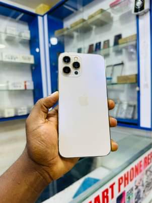 A picture of Iphone 12pro max