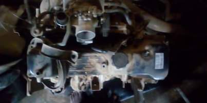 A picture of 1rz engine on sale no carburator and stater 16000 0978457569