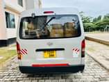 A picture of TOYOTA HIACE