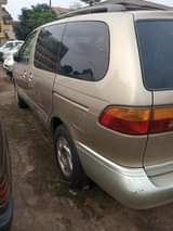 A picture of 2002 Nigeria used Toyota Sienna