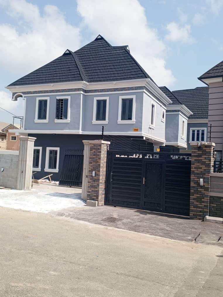 A picture of Detached 5 bedroom duplex with bq in an estate at