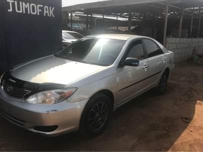A picture of 2004 Toyota Camry first body pan