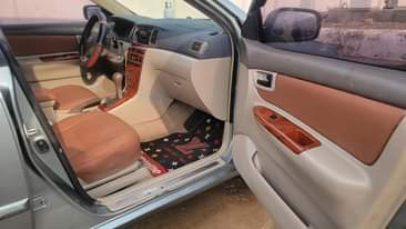 A picture of Clean interior and exterior 2004 model Toyota Corolla Automatic 4plug