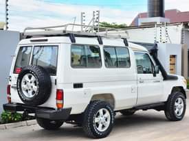 A picture of TOYOTA LANDCRUISER HARDTOP