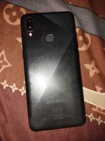 A picture of Samsung a10s