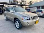 A picture of 2005 TOYOTA KLUGER L Engine Cc 2360 Mileage 126 000km