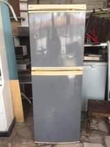 A picture of Nauza friji na jiko la gas