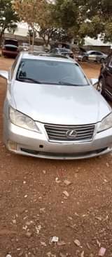 A picture of Lexus ES350