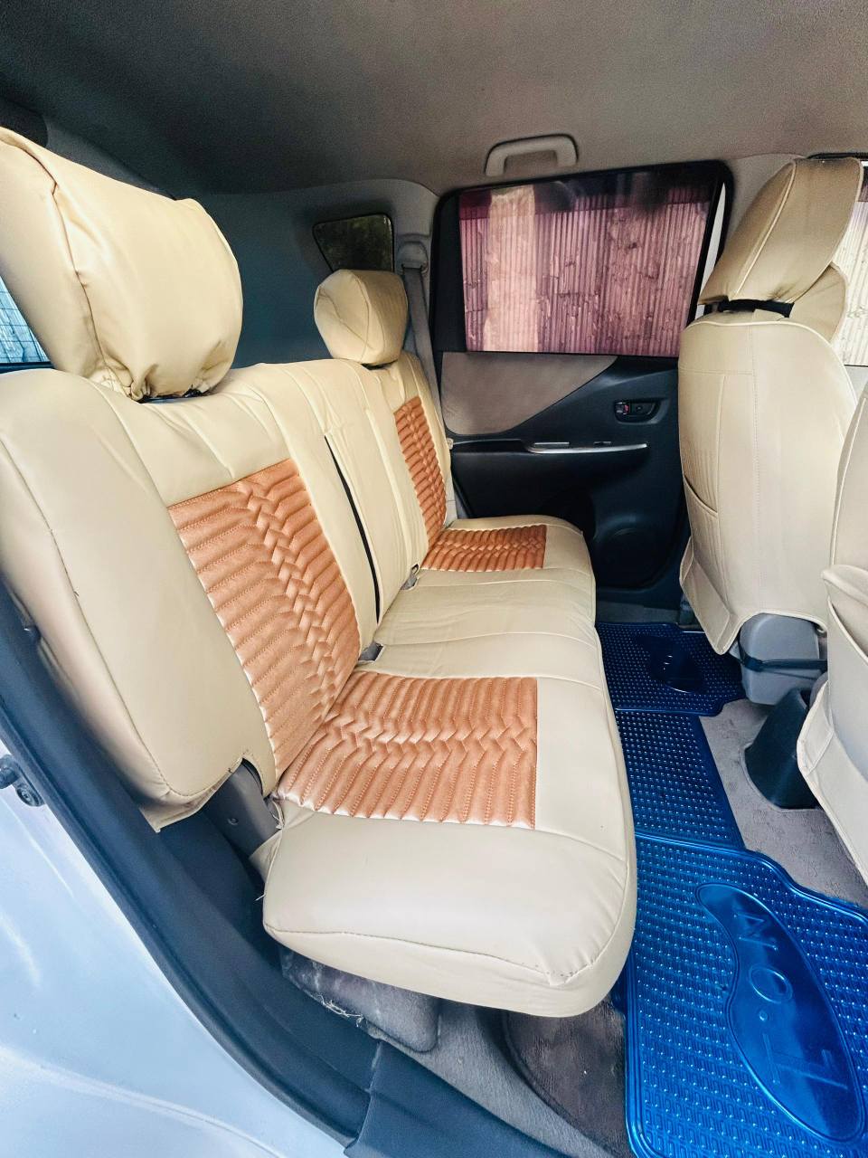 A picture of Toyota Ractis