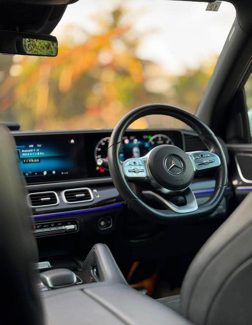 A picture of Benz GLE300d 4matic station wagon model 2020 available for inspection