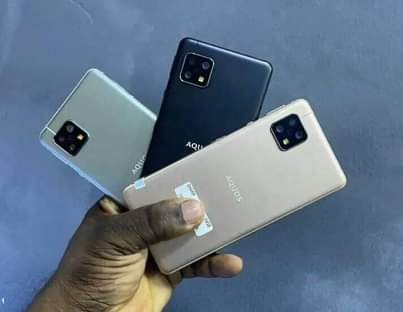 A picture of AQuas 5g na Aquas sence zero