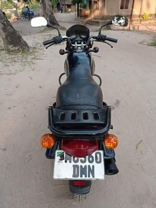 A picture of Boxer 125cc inauzwa Call WhatsApp 0766670030 Maongezi yapo