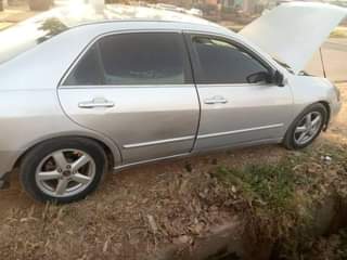 A picture of 2005 Honda Accord End of discussion 2005 2 5vl