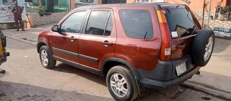A picture of 2004 Honda CRV