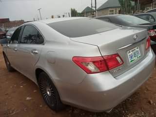 A picture of Lexus ES 350