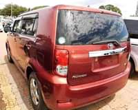 A picture of Toyota Rumion 2008