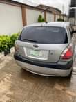 A picture of Kia rio 2005 model