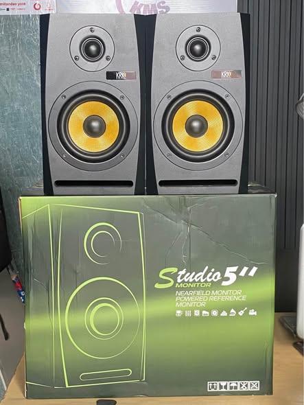 A picture of Studio monitor speakers krk nch 5 new