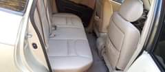 A picture of 06 Toyota Highlander