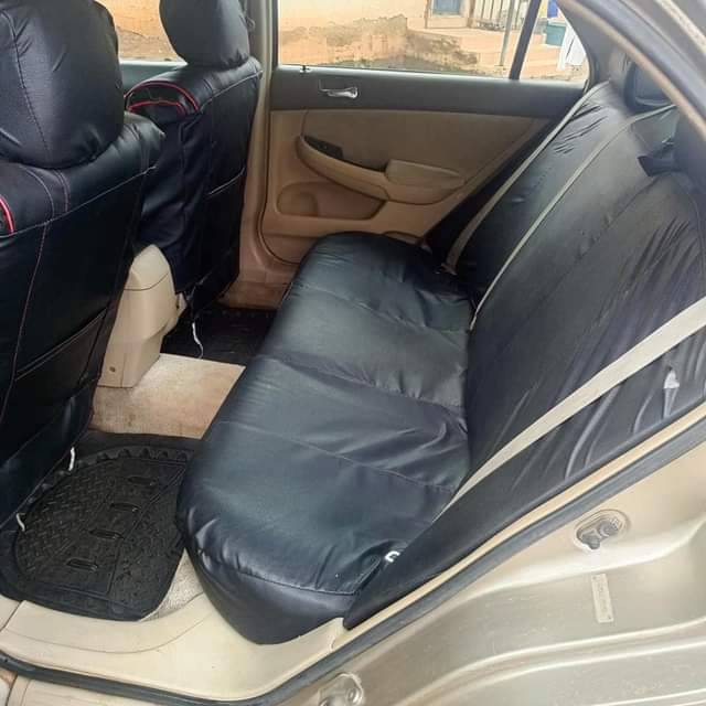 A picture of Very neat Honda Accord 2005 for sale