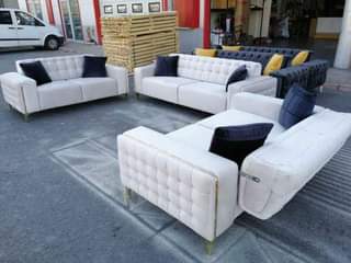 A picture of Sofa set