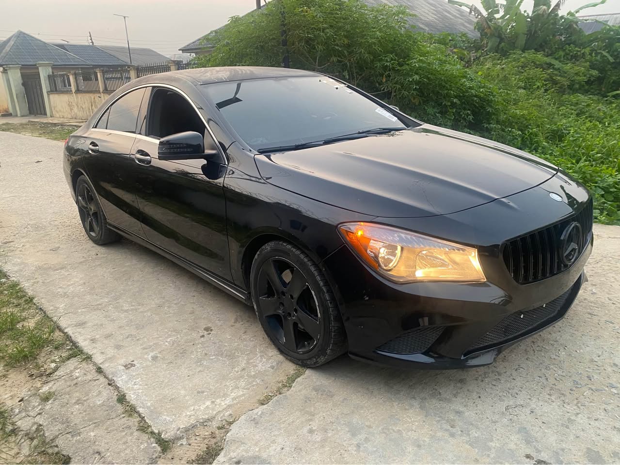 A picture of Mercedes CLA 250 2015 16 08122079671 20 000 000