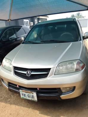 A picture of SMARTAUTOS Acura MDX 2006 model Few months used Available for