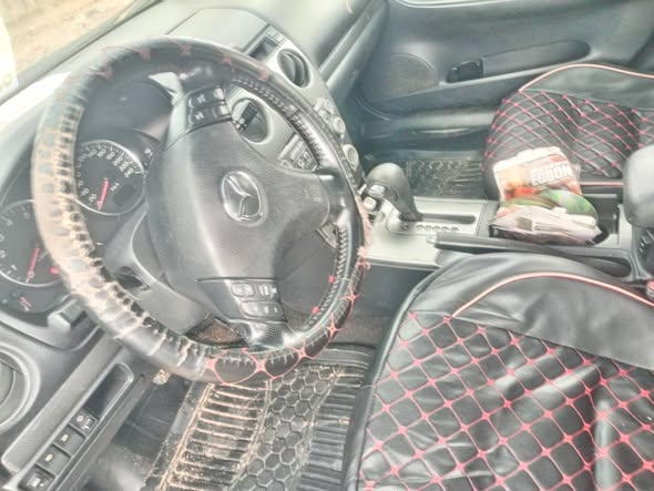 A picture of MAZDA 7