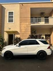 A picture of Extremely ml350 upgraded to GLE 350 Buy and Celebrate Xmas