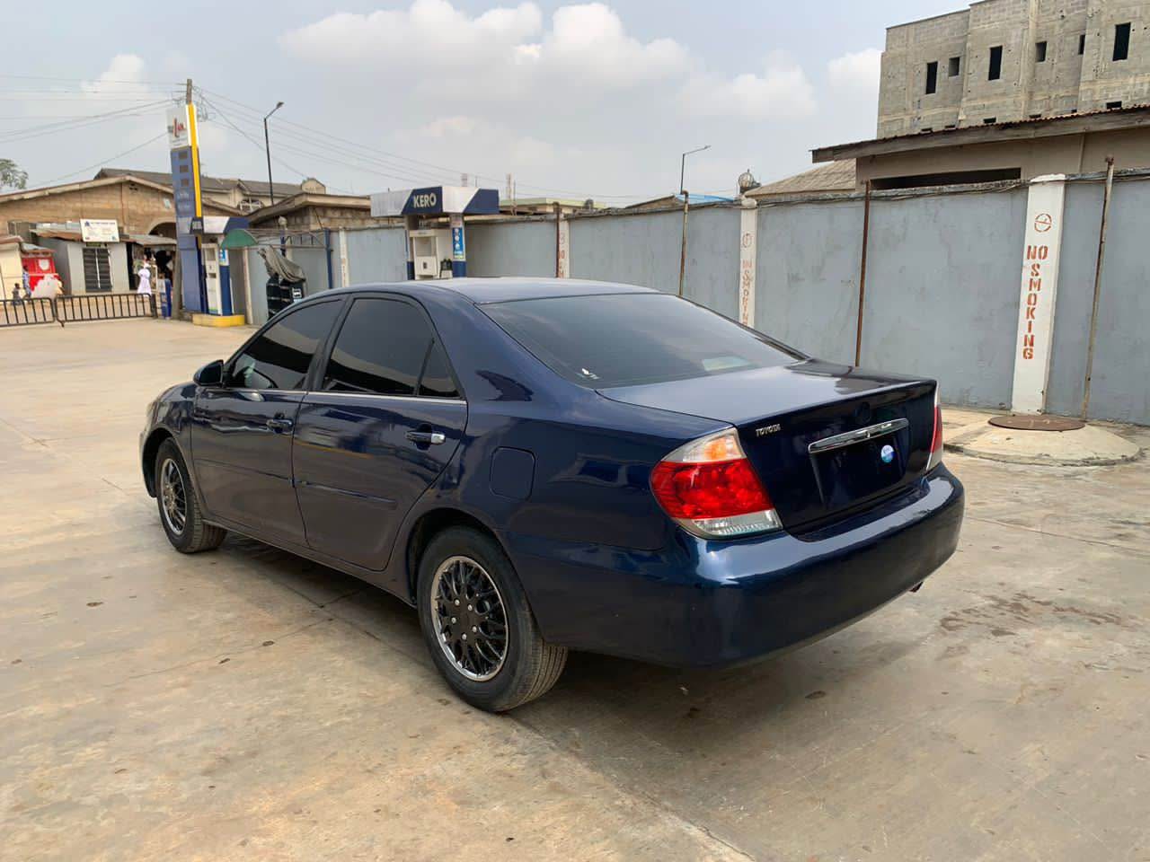 A picture of Toyota Camry 2006
