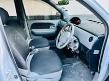 A picture of Toyota Sienta 9 500 000