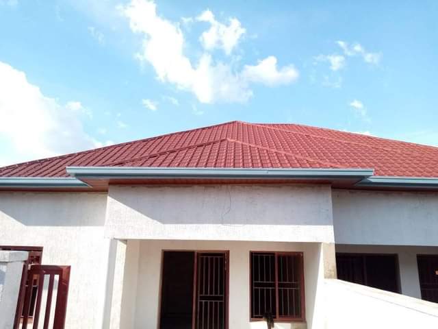 self compound houses
