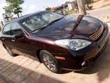A picture of Es330 Lexus n good engine AC chilling gear as he