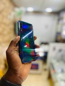 A picture of Samsung galaxy A51 128