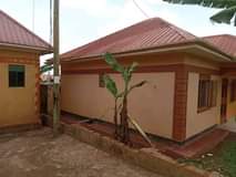 A picture of Kawanda Bombo rd house on quick sale