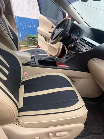 A picture of 2010 Rx 350 nothing to fix FIRST BODY Price 16M