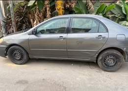A picture of Toyota Corolla 05 Please help me get buyer Sir Engine