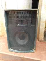 A picture of Am Selling DVD amplifier 2 speaker and destv with 2