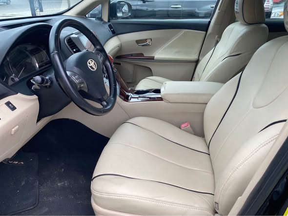 A picture of Fastest finger Foreign Used BELGIUM TOYOTA VENZA 2010 2011 v6