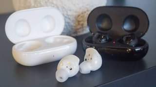 earbuds