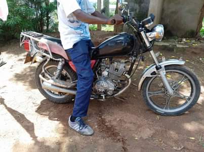 A picture of Pikipiki aina ya sanya inauzwa
